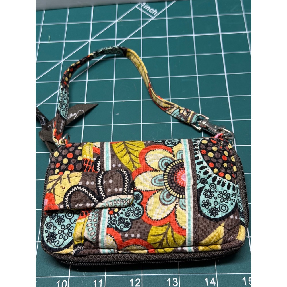Vera Bradley All In One Wristlet Wallet Rhythm and Blues Floral Quilted Cotton - Picture 5 of 7
